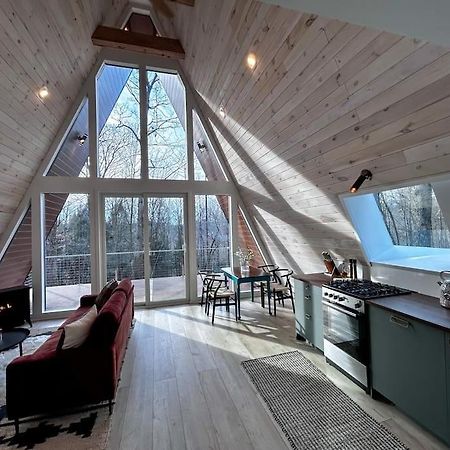 Fox Ridge-Black Alder Lodging โลแกน ภายนอก รูปภาพ