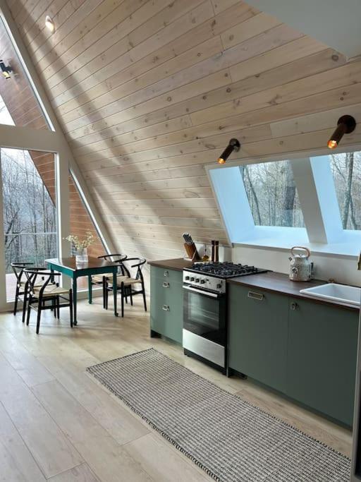 Fox Ridge-Black Alder Lodging โลแกน ภายนอก รูปภาพ