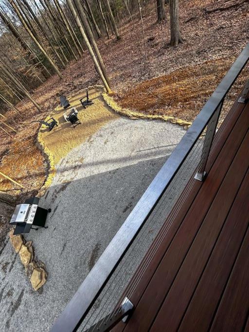 Fox Ridge-Black Alder Lodging โลแกน ภายนอก รูปภาพ
